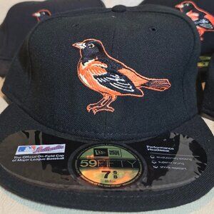 New Era Baltimore Orioles Bird Logo Embroidered On-Field 59FIFTY Fitted Hat All